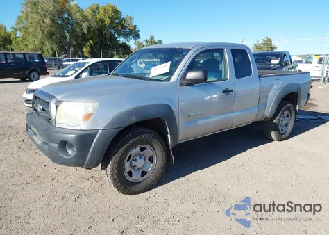2005 Toyota Tacoma from USA, damaged, VIN 5TEUX42N45Z110764